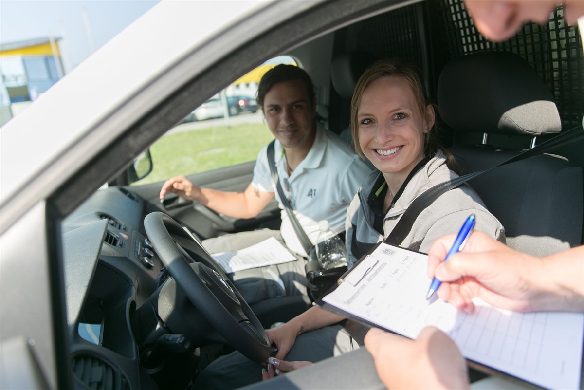 das-a1-customer-service-kommt-nicht-ins-schleudern-amtc-fahrtechnik