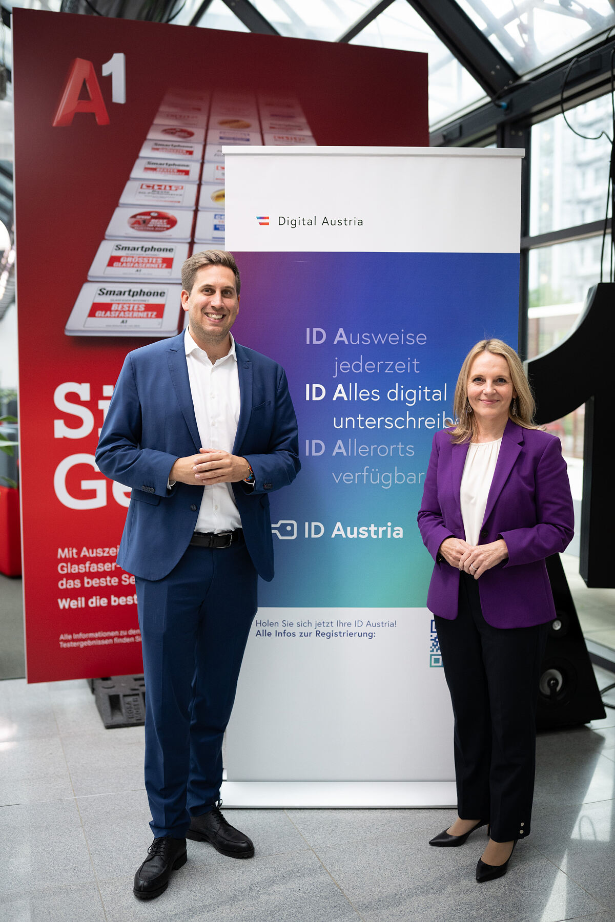 A1 Vorständin Natascha Kantauer-Gansch und Digitalisierungsstaatssekretär Alexander Pröll 